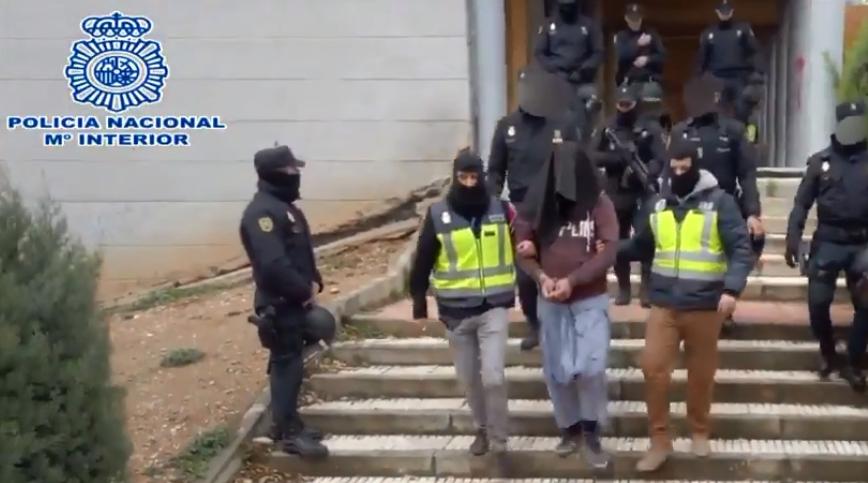 Espagne: Arrestation d'un membre présumé de Daech, en collaboration avec les se…