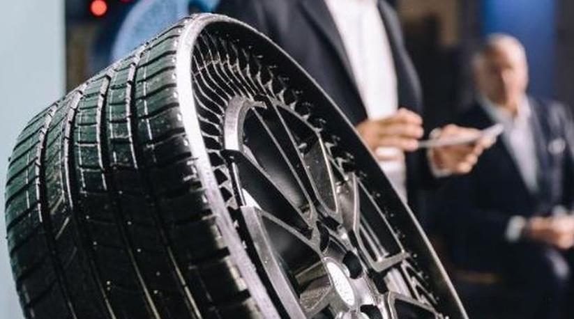 Michelin dévoile un prototype de pneu increvable (Images)